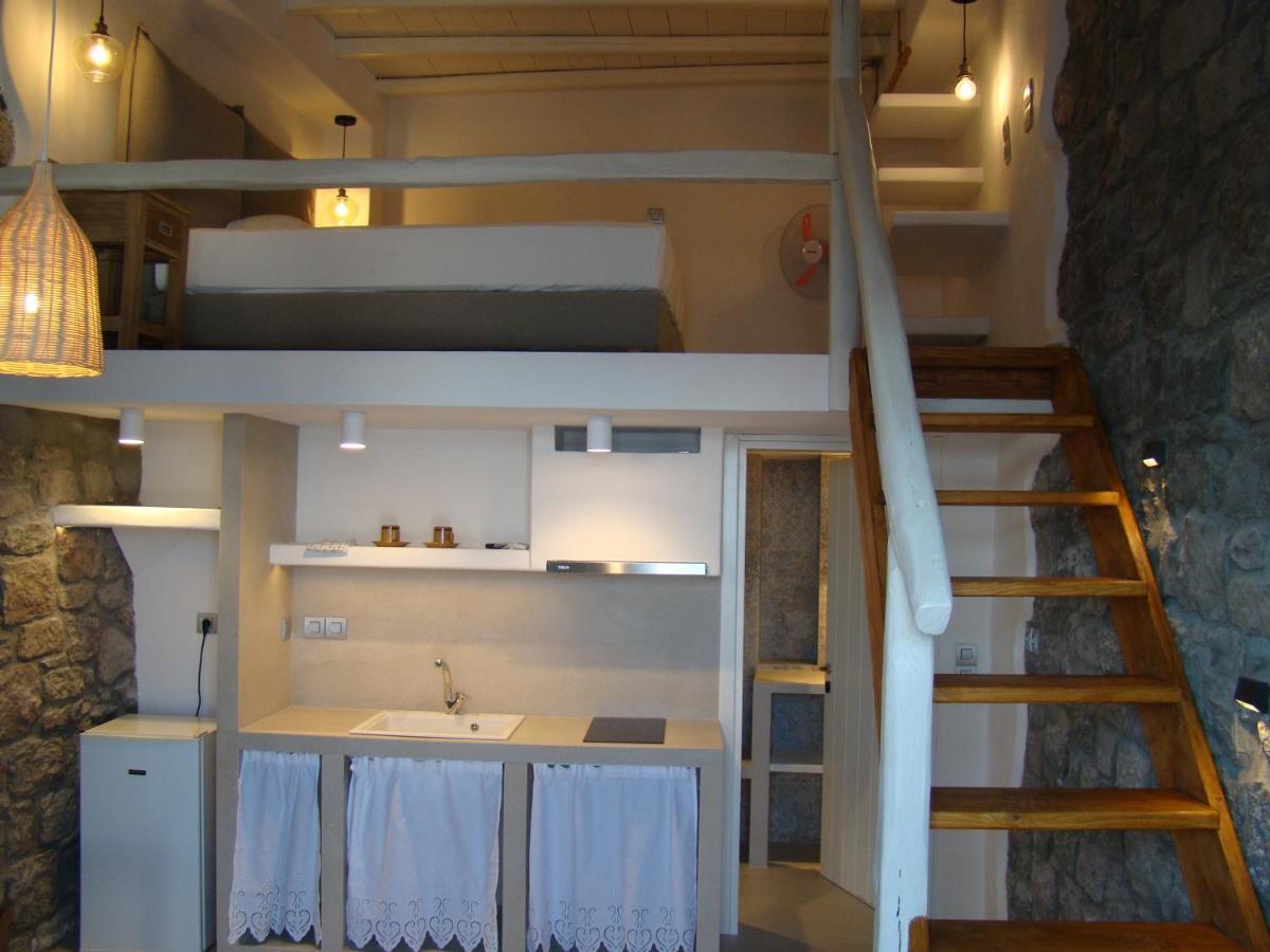 Efi'S Apartments Plaka  Bagian luar foto